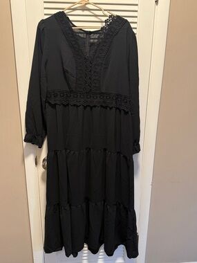 SHEIN Black Crochet-Trim Long Sleeve Maxi Dress
